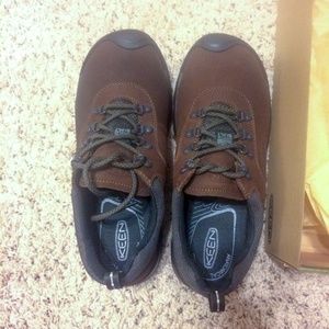 keen rialto lace